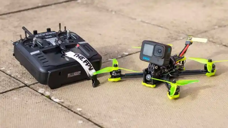 Foto stok gratis balap drone, baling-baling kuning, bertenaga baterai