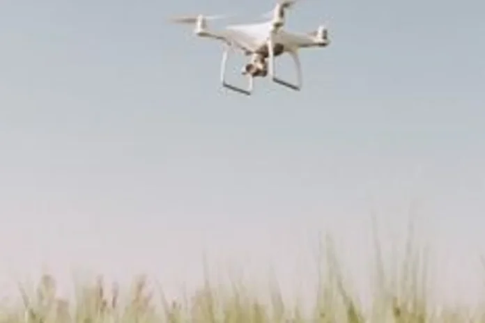 Petani Jombang Terbang Pakai Drone
