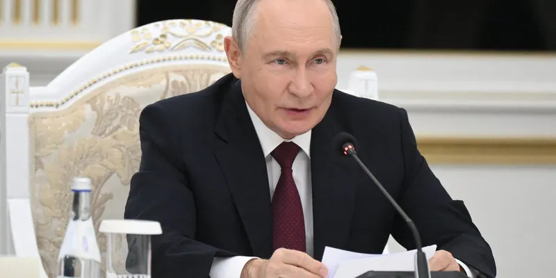 Russian President Vladimir Putin speaking to reporters